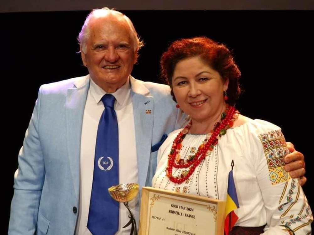Gala I.G.F GOLD STAR – Marsilia, reprezentanta Republicii Moldova, membră a Uniunii Mondiale de Folclor, directoare generală a Centrului Naţional de Conservare şi Promovare a Patrimoniului Cultural Imaterial, Silvia Zagoreanu premiantă